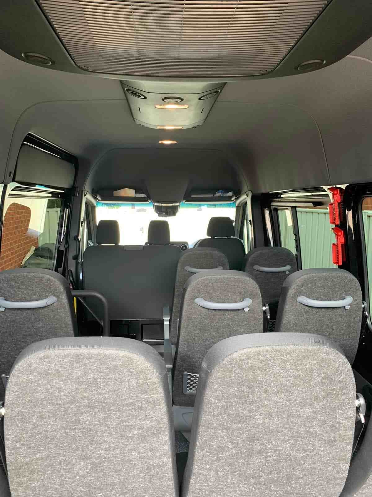 Book Maxi Taxi Sydney’s 1 Maxi Taxi Maxi Taxi Group Transfers